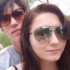 Meet your Posher, Kaileigh